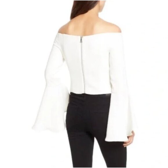 Revolve BARDOT White Dramatic Off Shoulder Bell Sleeve Top Size Small Blouse - Picture 2 of 7